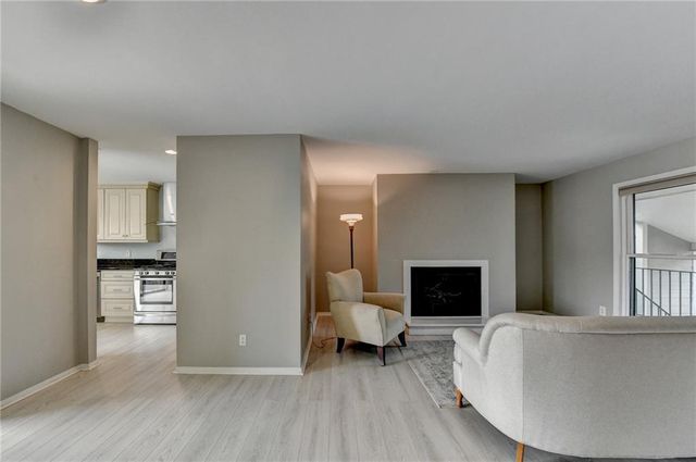 711 River Mill Circle, Roswell, GA 30075