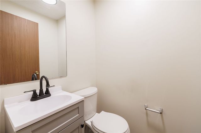1 Southfield Drive, Webster, NY 14580