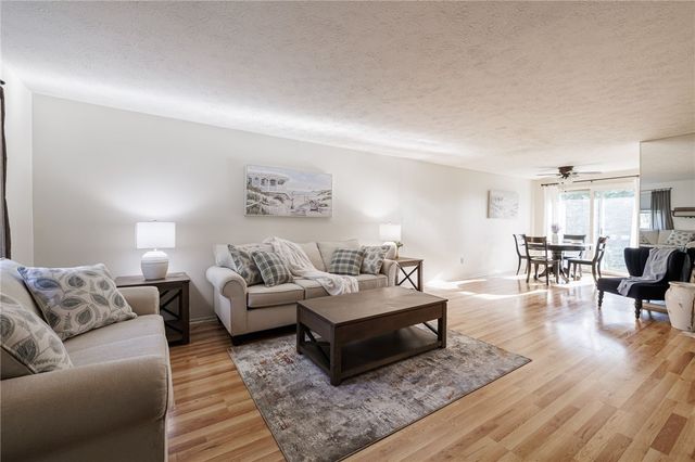 1 Southfield Drive, Webster, NY 14580