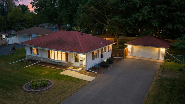 6216 Winnetka Avenue N, Brooklyn Park, MN 55428