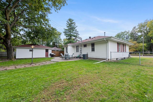 6216 Winnetka Avenue N, Brooklyn Park, MN 55428