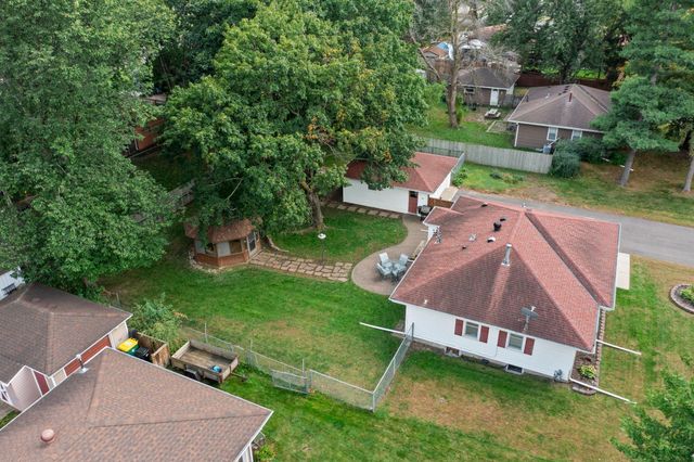 6216 Winnetka Avenue N, Brooklyn Park, MN 55428