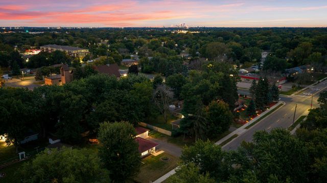 6216 Winnetka Avenue N, Brooklyn Park, MN 55428