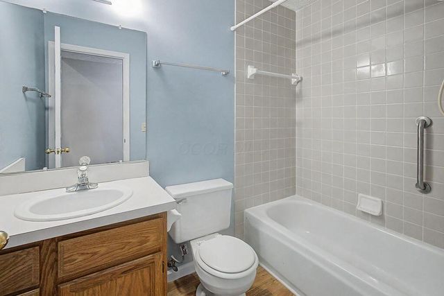 4999 Softwood Court, Westerville, OH 43081