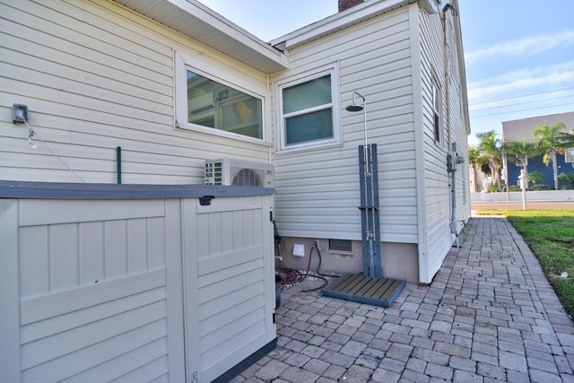 15565 GULF BOULEVARD, Redington Beach, FL 33708