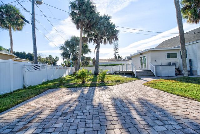 15565 GULF BOULEVARD, Redington Beach, FL 33708