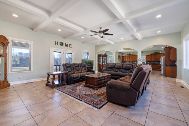 4785 Pulliam Hardaway Rd, Springfield, TN 37172