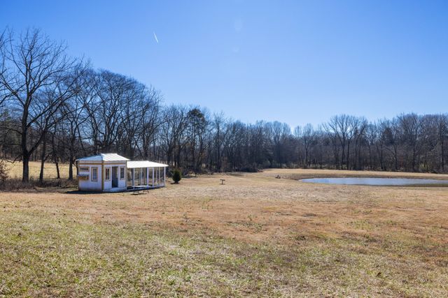 4785 Pulliam Hardaway Rd, Springfield, TN 37172