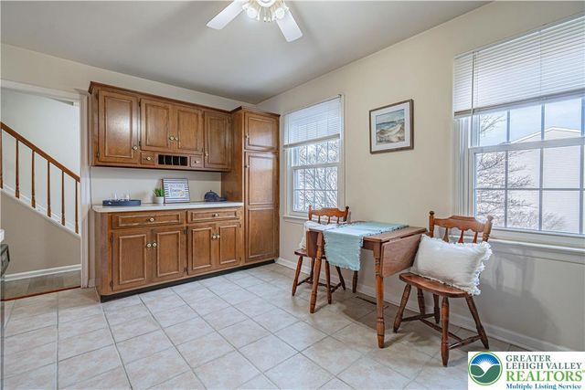 1069 Barnside Road, Lower Macungie Twp, PA 18103