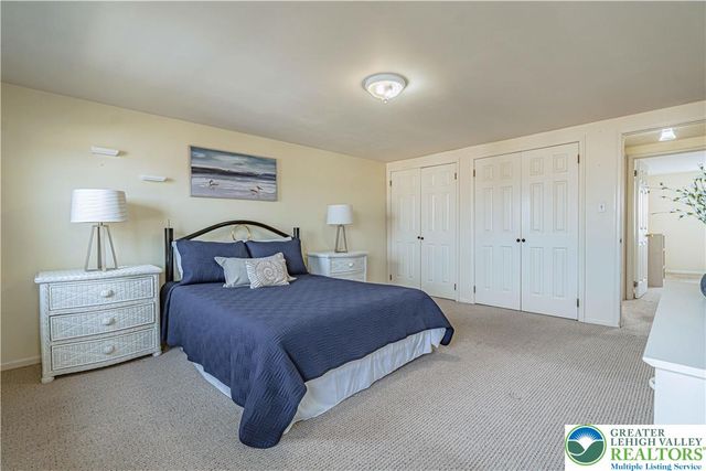 1069 Barnside Road, Lower Macungie Twp, PA 18103