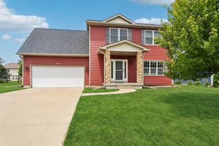 301 NW 10th Circle, Grimes, IA 50111