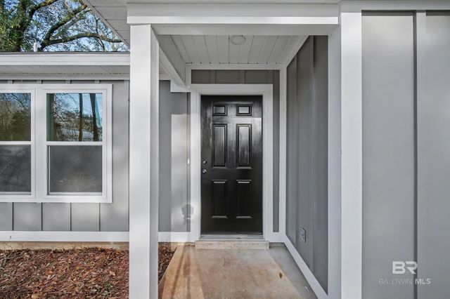 1610 Elaine Avenue, Bay Minette, AL 36507