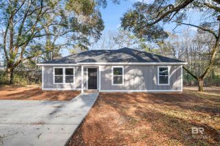 1610 Elaine Avenue, Bay Minette, AL 36507