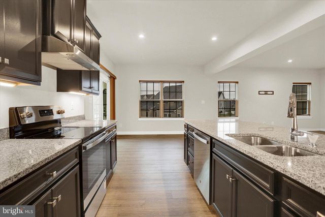 4003 ALLYSON RD, Harrisburg, PA 17110