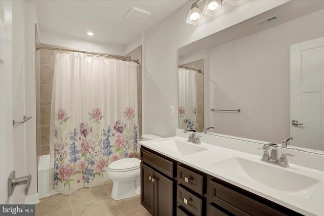 4003 ALLYSON RD, Harrisburg, PA 17110