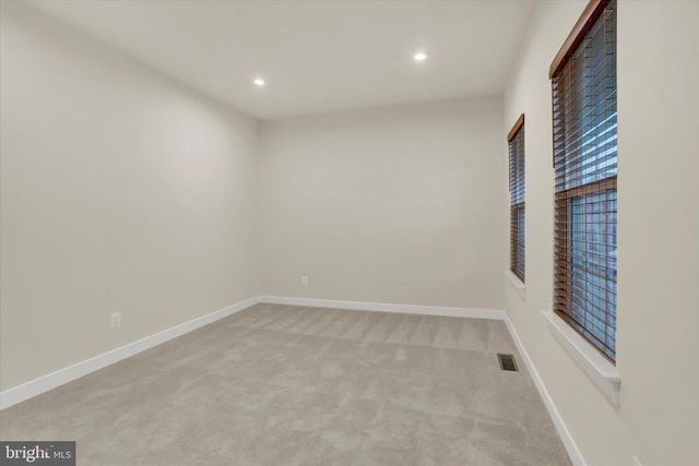 4003 ALLYSON RD, Harrisburg, PA 17110