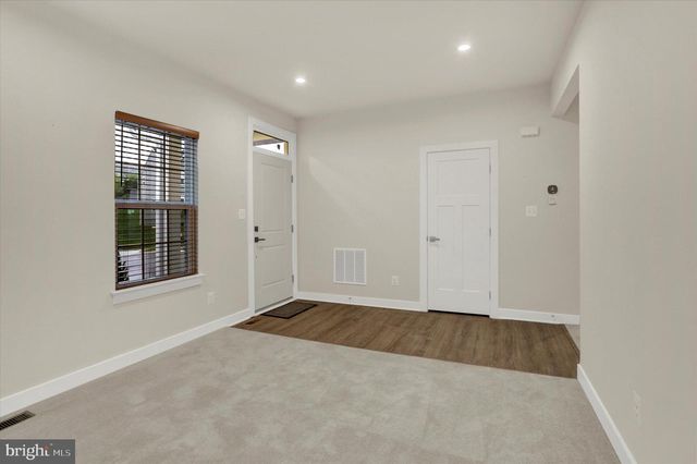 4003 ALLYSON RD, Harrisburg, PA 17110