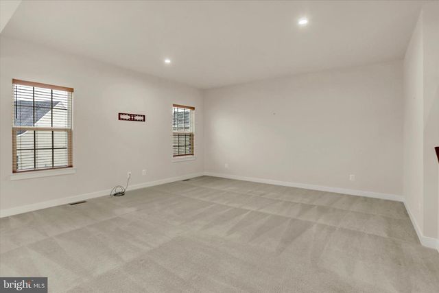 4003 ALLYSON RD, Harrisburg, PA 17110