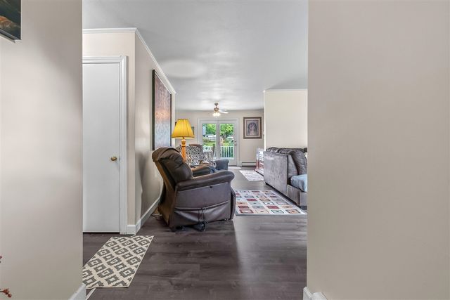 207 Maumee Street, Jonesville, MI 49250