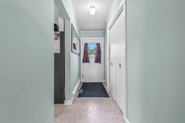 207 Maumee Street, Jonesville, MI 49250