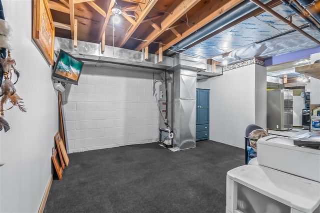 207 Maumee Street, Jonesville, MI 49250