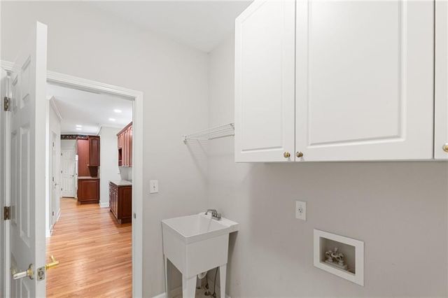 1010 Laurian Park Drive Drive, Roswell, GA 30075