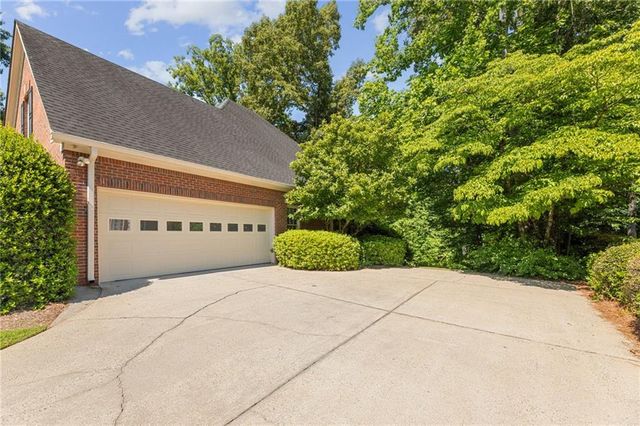 1010 Laurian Park Drive Drive, Roswell, GA 30075