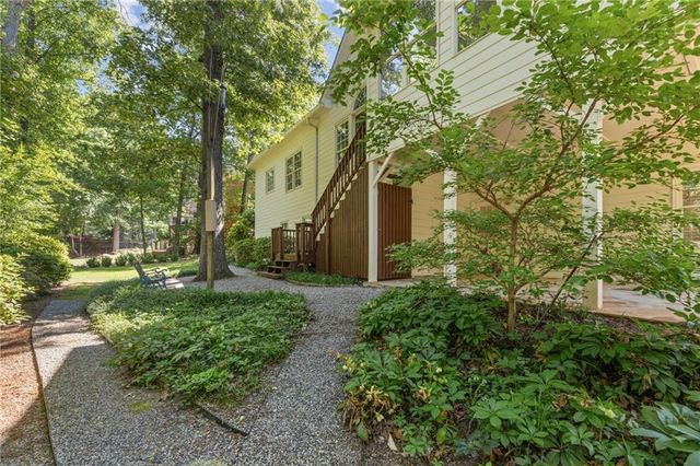 1010 Laurian Park Drive Drive, Roswell, GA 30075