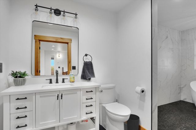 14414 S Stangland Rd, Cheney, WA 99004