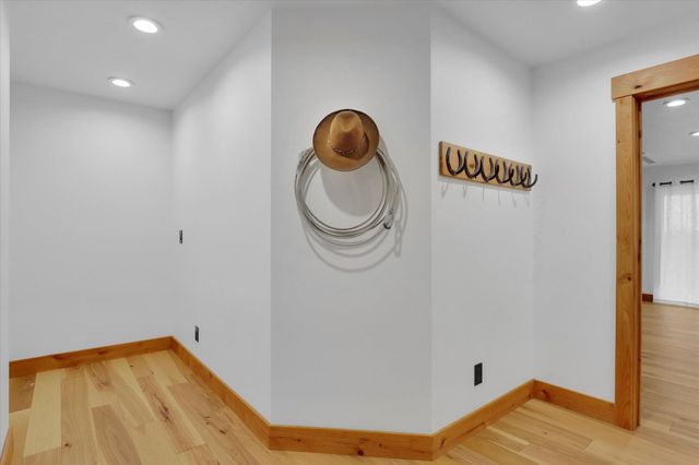 14414 S Stangland Rd, Cheney, WA 99004