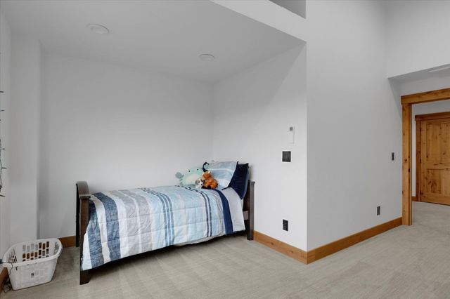 14414 S Stangland Rd, Cheney, WA 99004