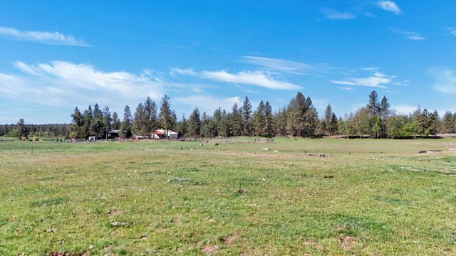 14414 S Stangland Rd, Cheney, WA 99004