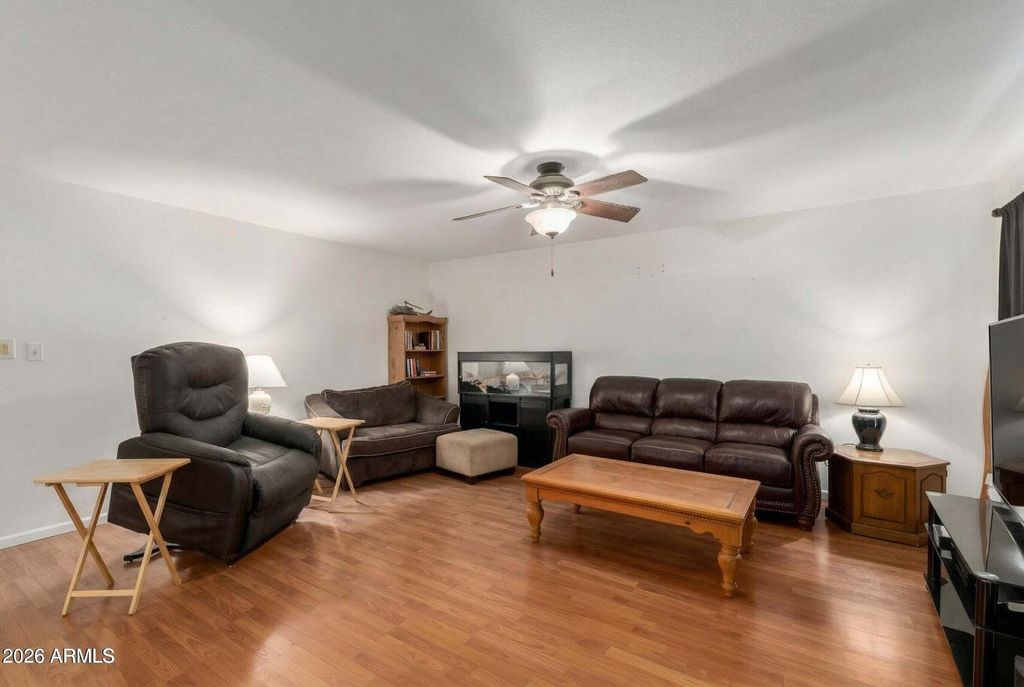8802 N NEW WORLD Drive, Glendale, AZ 85302 — photo 3