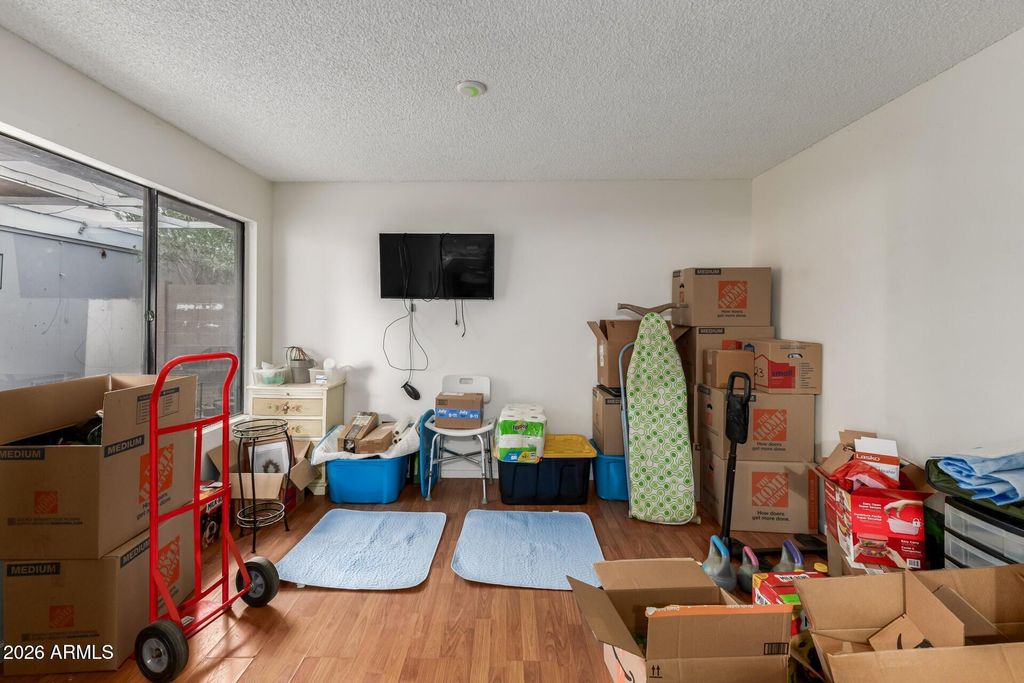 8802 N NEW WORLD Drive, Glendale, AZ 85302 — photo 5