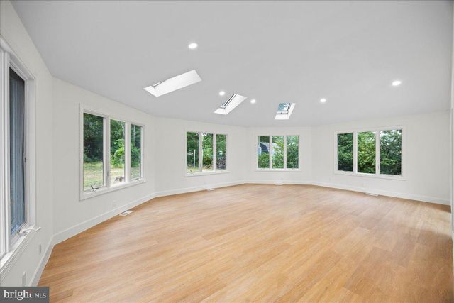 34 MOUNT AIRY, Egg Harbor Township, NJ 08234