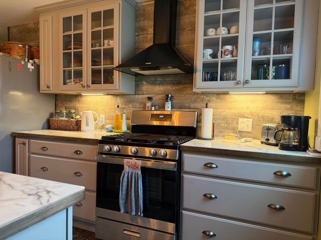 8488 Beard Road, Avoca, MI 48006