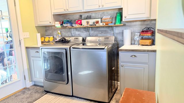 8488 Beard Road, Avoca, MI 48006