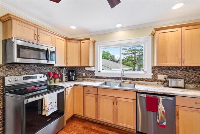 712 Doty Street, Edgerton, WI 53534