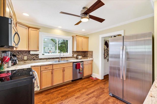 712 Doty Street, Edgerton, WI 53534