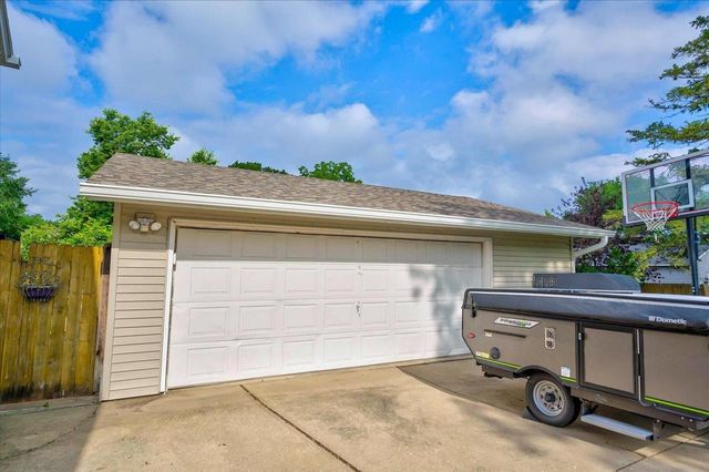 712 Doty Street, Edgerton, WI 53534