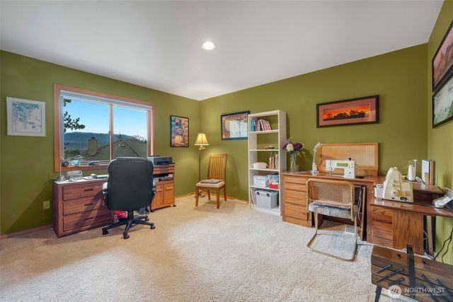 4116 205th Avenue SE, Sammamish, WA 98075