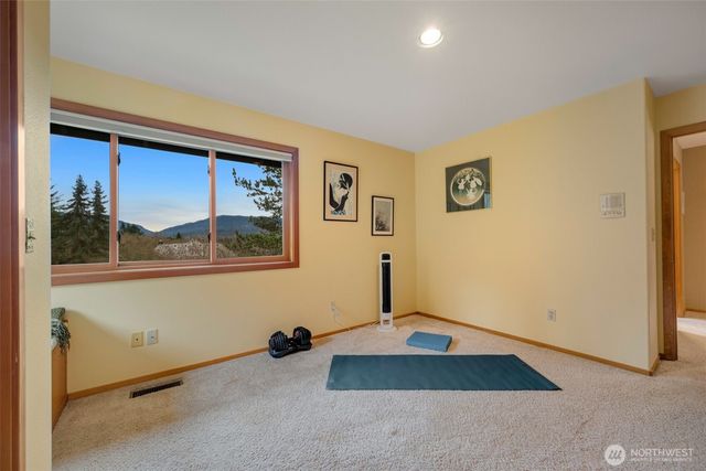 4116 205th Avenue SE, Sammamish, WA 98075