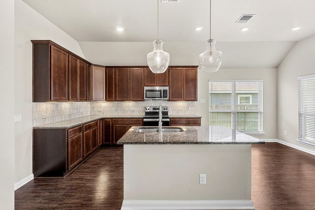 5338 Lancaster DR, Belton, TX 76513