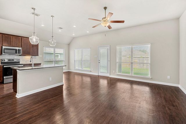 5338 Lancaster DR, Belton, TX 76513