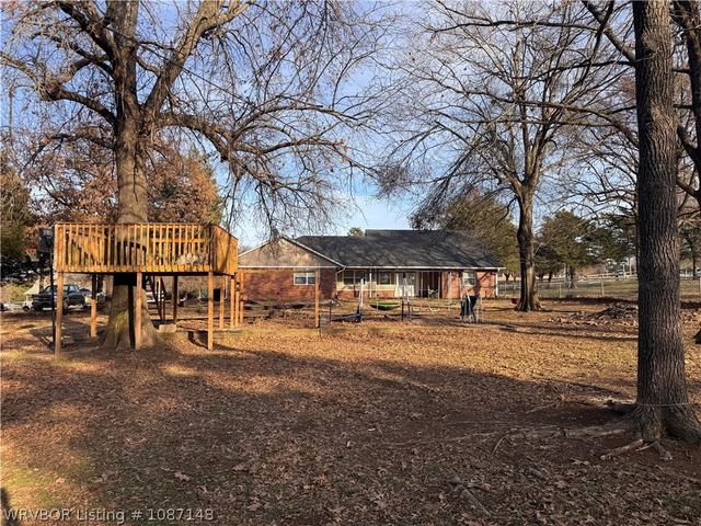 39803 Cedar Hill Circle, Howe, OK 74940