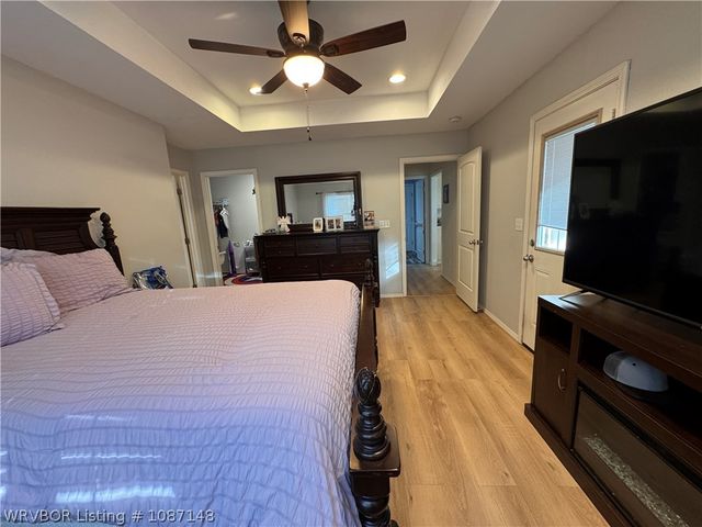 39803 Cedar Hill Circle, Howe, OK 74940