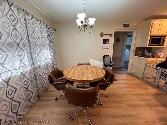 39803 Cedar Hill Circle, Howe, OK 74940