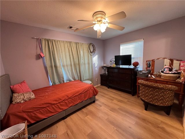 39803 Cedar Hill Circle, Howe, OK 74940