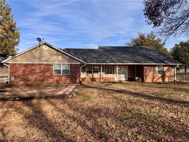 39803 Cedar Hill Circle, Howe, OK 74940