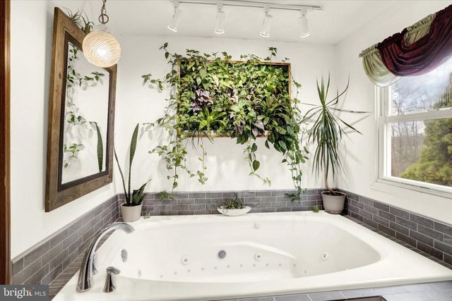 50 MITCHELL RD, Newport, PA 17074